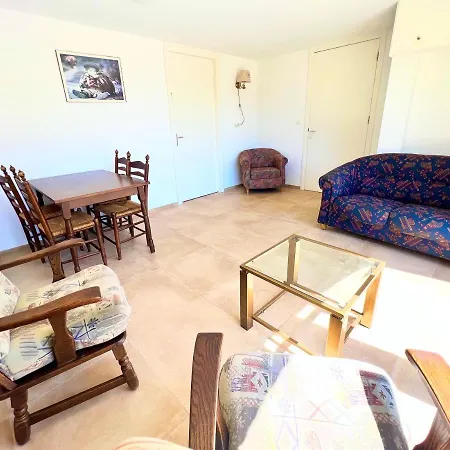 4 Couchages A Proximite Du Plan D'eau