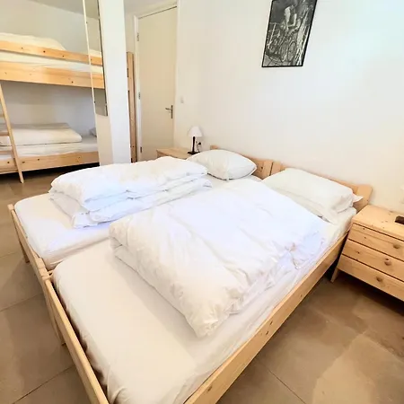 4 Couchages A Proximite Du Plan D'eau